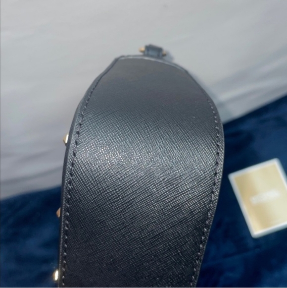 NWT ‘Jet Set’ Michael Kors Medium Leather Pouchette - Picture 6 of 7